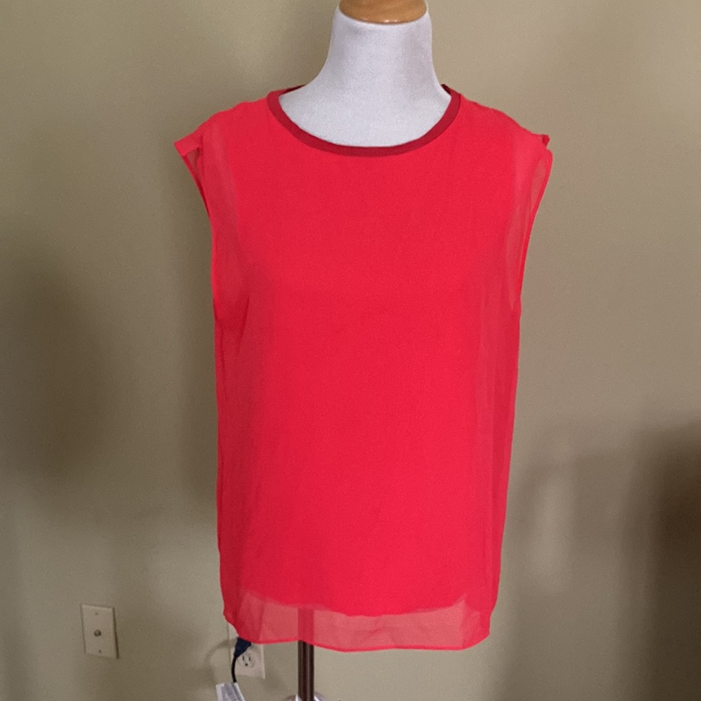 🔥🌟🔥 T TAHARI TOP